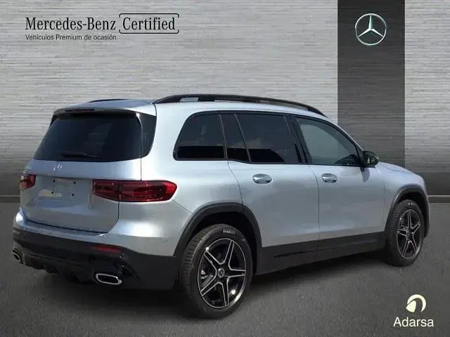 Nuevo Mercedes GLB200 150 CV (110 kW) 2026 Plata hightech SUV
