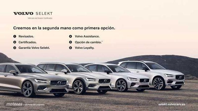 Usado Volvo XC40 Momentum 197 CV (144 kW) 2020 Blanco SUV