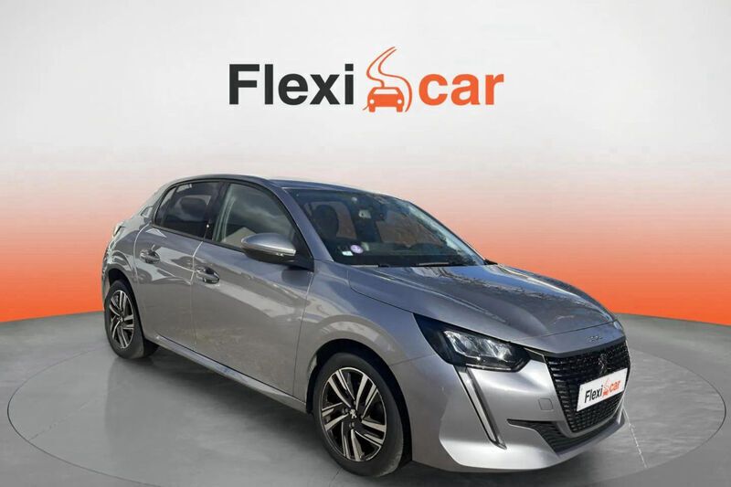 Gris Usado 2021 Peugeot 208 Allure Utilitario | 9490 € (Super precio) - Imagen 1/4