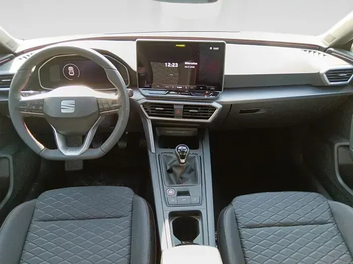 Usado Seat Leon FR 150 CV (110 kW) 2025 Azul