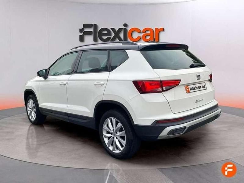 Usado Seat Ateca Style 150 CV (110 kW) 2021 Blanco SUV