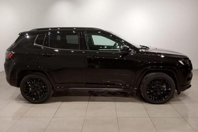 Usado Jeep Compass Altitude 130 CV (95 kW) 2023 SUV