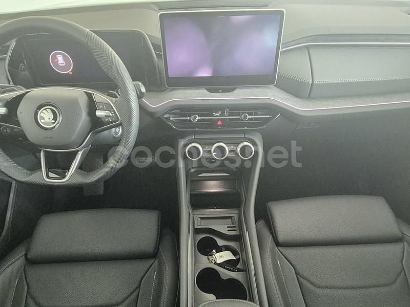 Usado Skoda Kodiaq Selection 150 CV (110 kW) 2024 Blanco SUV