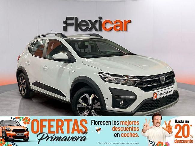 Usado Dacia Sandero Comfort 91 CV (66 kW) 2022 Blanco