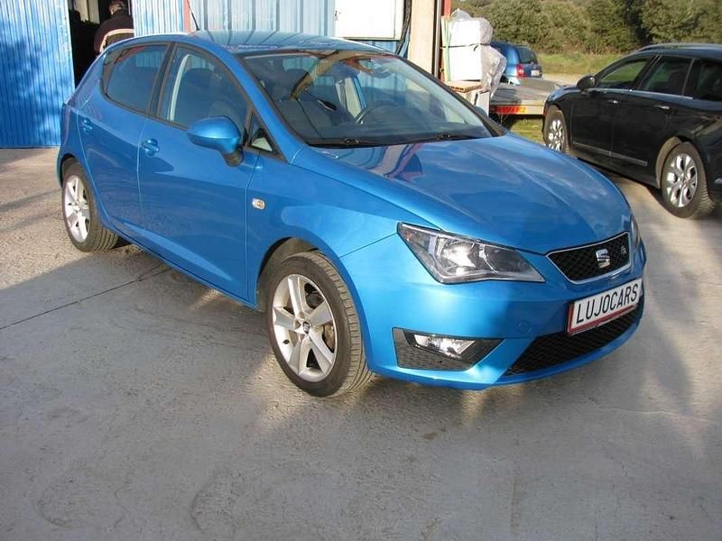 Usado Seat Ibiza FR 105 CV (77 kW) 2015 Azul Utilitario