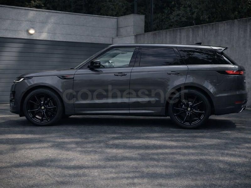 Usado Land Rover Range Rover Sport Autobiography 510 CV (375 kW) 2022 Gris / plata SUV