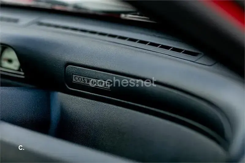 Usado Ford Escort 227 CV (166 kW) 1993 Rojo Berlina