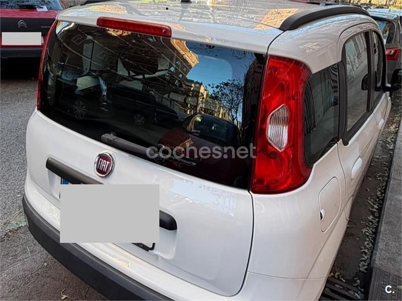 Usado Fiat Panda Pop 69 HP (50 kW) 2015 Branco Citadino