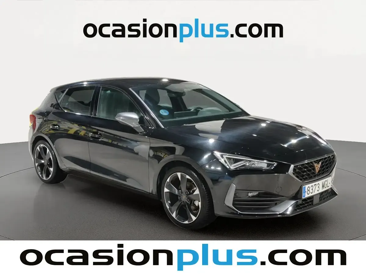 Käytetty Cupra Leon 150 HP (110 kW) 2023 Musta Viistoperä