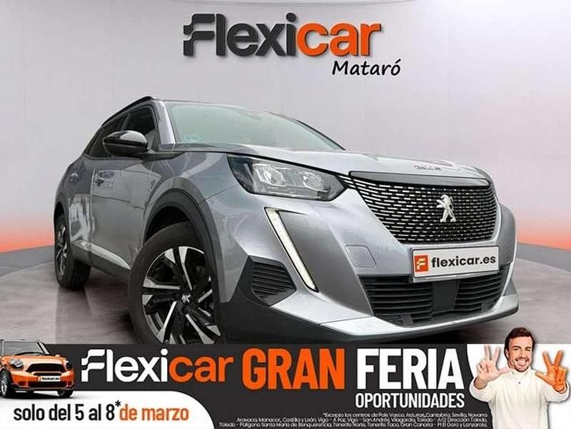 Usado Peugeot 2008 Active 101 CV (74 kW) 2021 Gris SUV