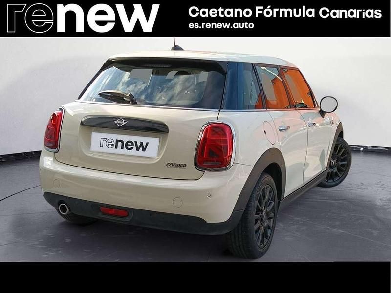 Usado Mini Cooper Clubman 136 CV (100 kW) 2025 Beige Familiar