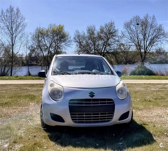 Usado Suzuki Alto GL 68 CV (50 kW) 2009 Gris / plata Utilitario