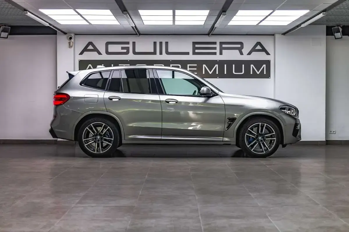 Usado BMW X3 M Comfort Edition 480 CV (353 kW) 2020 Gris SUV