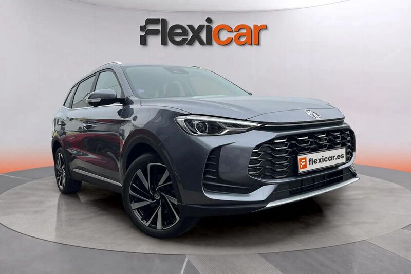Gris Nuevo 2025 MG ZS Luxury Berlina | 21.990 € (Un poco caro) - Imagen 1/4