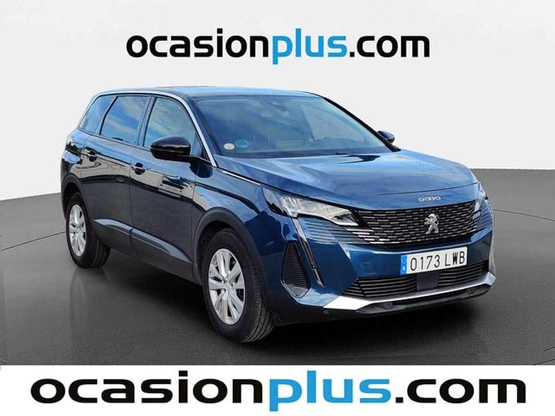 Usado Peugeot 5008 Active 131 CV (96 kW) 2022 Azul SUV