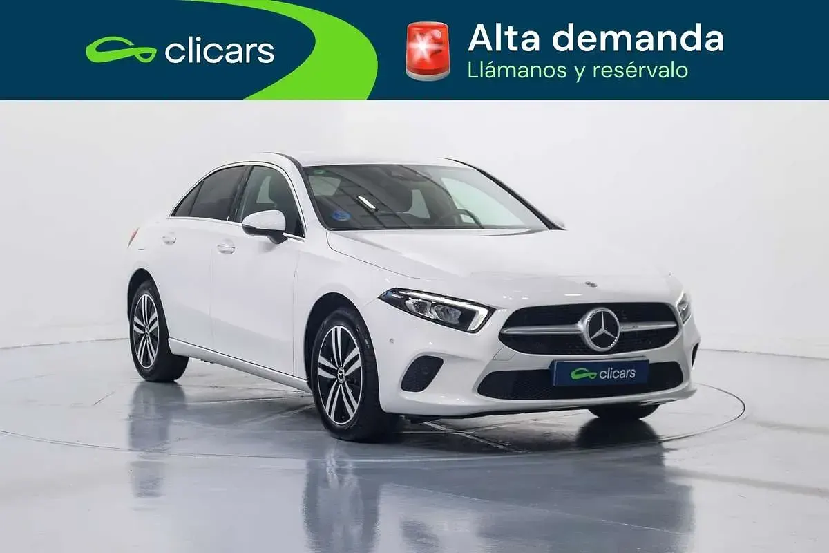 Usado Mercedes A200 163 CV (119 kW) 2022 Blanco Berlina