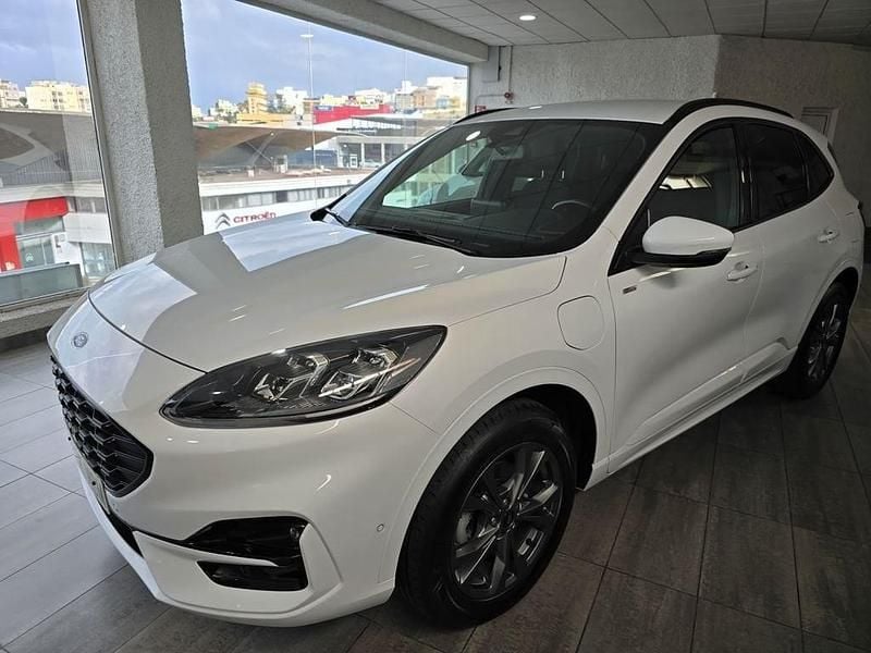 Begagnad Ford Kuga ST-Line X 225 HK (165 kW) 2022 Vit SUV