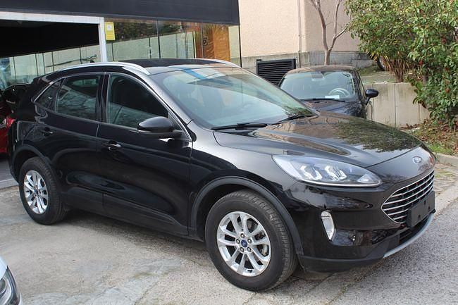 Usado Ford Kuga ST-Line 190 CV (139 kW) 2023 Negro SUV