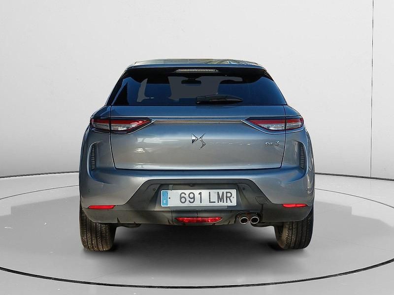 Usado DS Automobiles DS3 Crossback So Chic 131 CV (96 kW) 2021 SUV