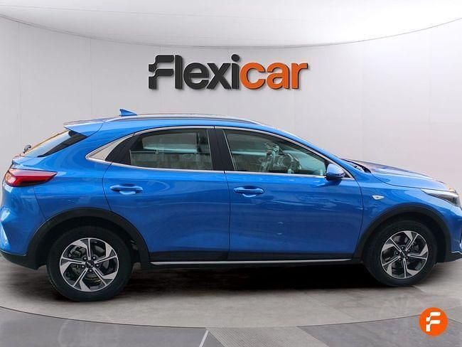 Usado Kia XCeed GT-Line 120 CV (88 kW) 2023 Azul SUV
