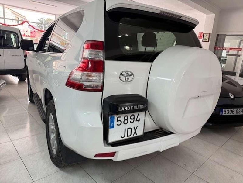 Usado Toyota Land Cruiser 190 CV (139 kW) 2015 Blanco SUV