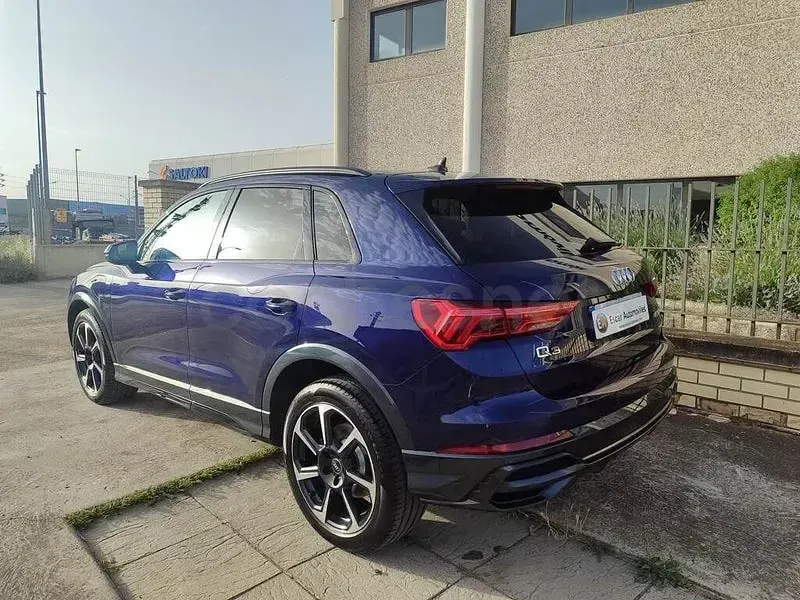 Usado Audi Q3 S-Line 245 CV (180 kW) 2021 Azul SUV