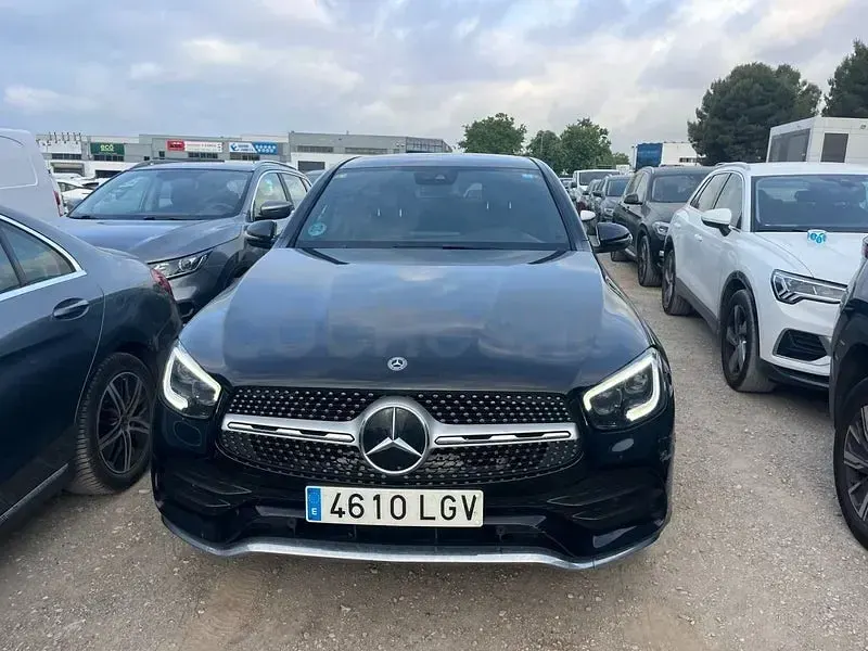 Usado Mercedes GLC220 194 CV (142 kW) 2020 Negro SUV