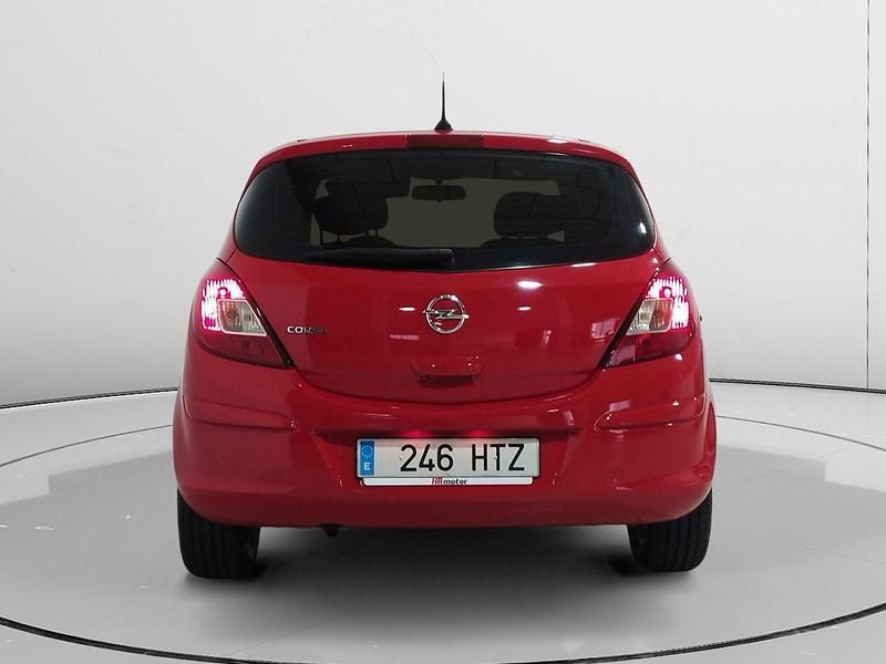 Usado Opel Corsa Selective 86 CV (63 kW) 2013 Blanco Utilitario