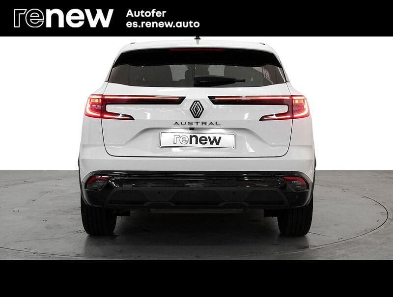 Usado Renault Austral Techno 140 CV (102 kW) 2023 Blanco SUV