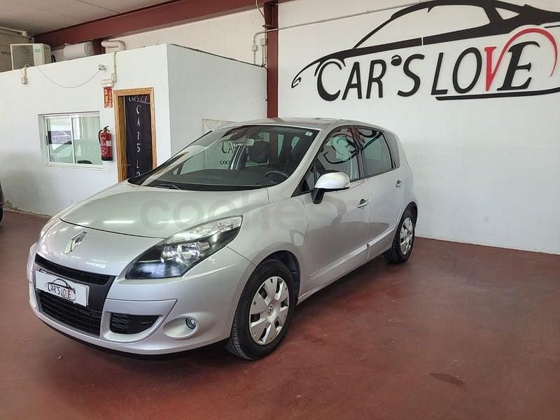 Usado Renault Scénic III Dynamique 110 CV (80 kW) 2011 Gris / plata Monovolumen