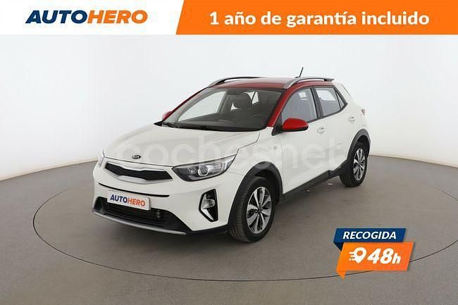 Usado Kia Stonic 101 CV (74 kW) 2021 Blanco SUV