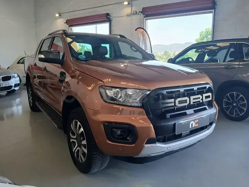 Usado Ford Ranger Wildtrack 213 CV (156 kW) 2019 Naranja Pickup/Camioneta