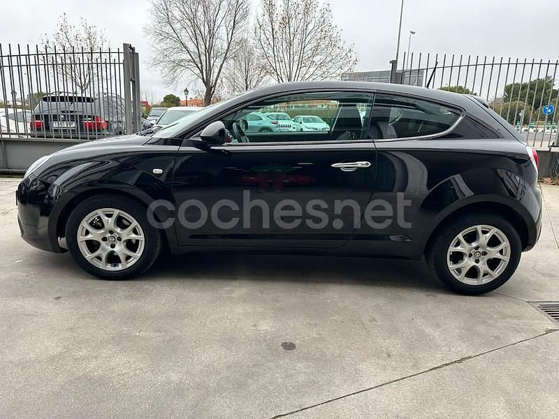 Usado Alfa Romeo MiTo Distinctive 85 CV (62 kW) 2014 Negro Utilitario