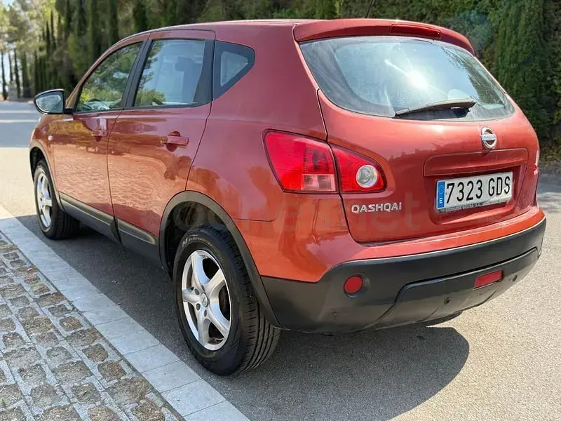 Usado Nissan Qashqai Acenta 140 CV (102 kW) 2008 Naranja SUV