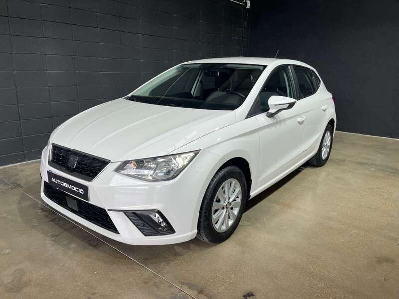 Blanco Usado 2019 Seat Ibiza Style Utilitario | 14.900 € (Un poco caro) - Imagen 1/4