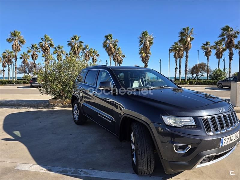 Usado Jeep Grand Cherokee Limited 250 CV (183 kW) 2014 Gris / plata SUV