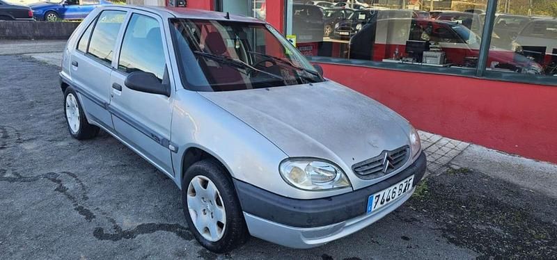 Gris Usado 2002 Citroën Saxo Furio Utilitario | 1300 € (Precio justo) - Imagen 1/4