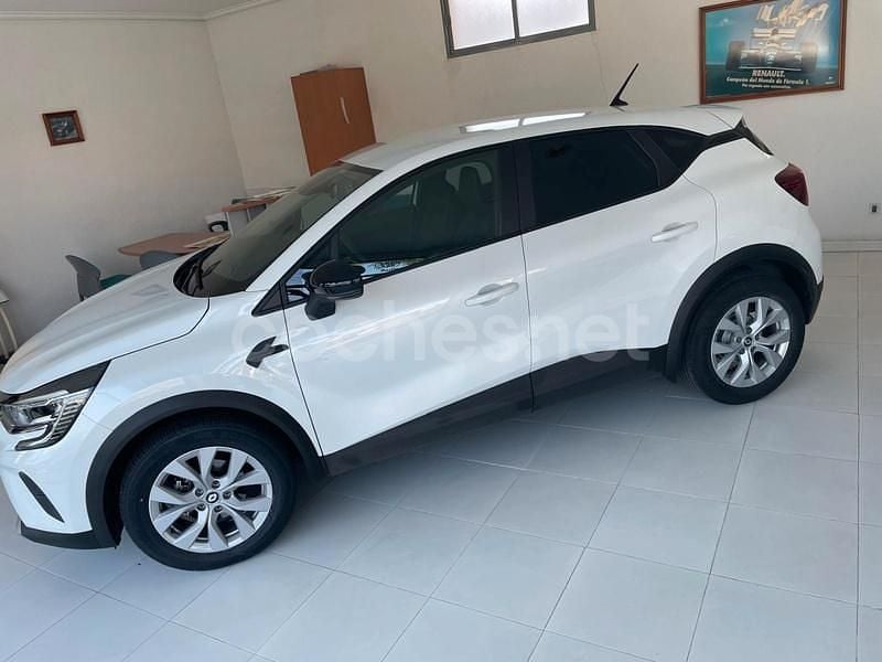 Usado Renault Captur Intens 100 CV (73 kW) 2022 Blanco SUV