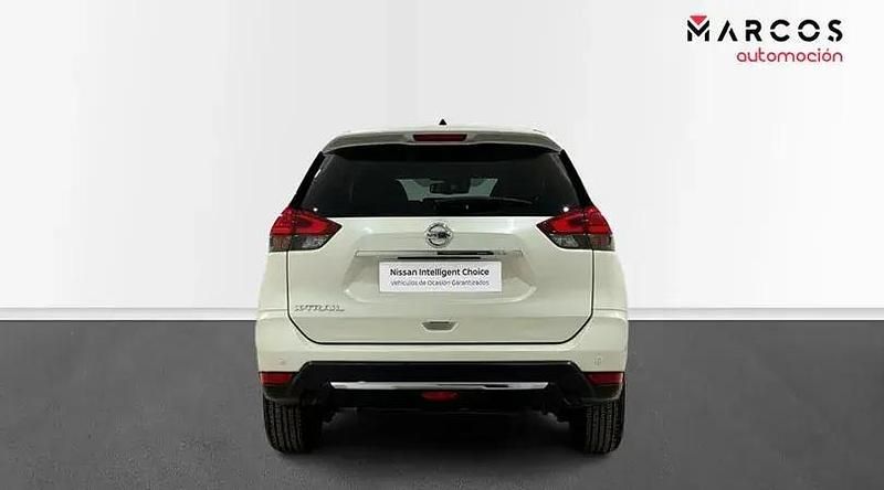 Usado Nissan X-Trail Acenta 159 CV (116 kW) 2020 White pear SUV