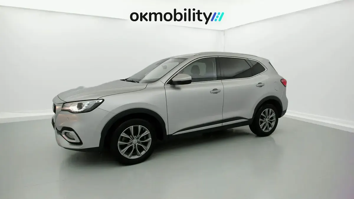 Usado MG HS Comfort 162 CV (119 kW) 2023 Medal silver  ssa SUV