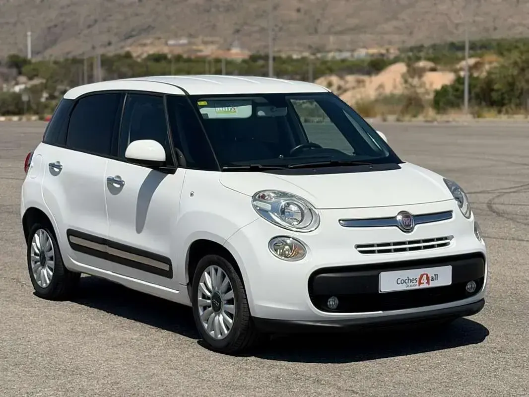 Usado Fiat 500L S 84 CV (61 kW) 2014 Blanco Monovolumen