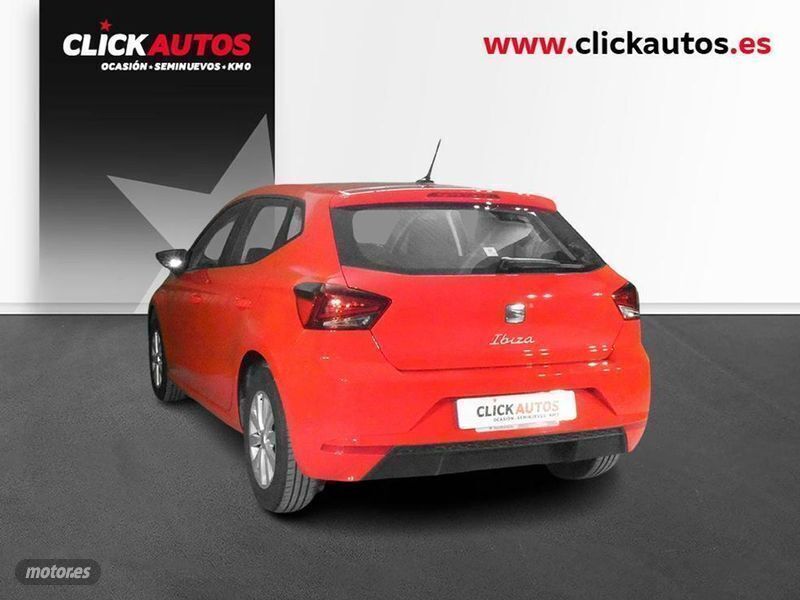 Usado Seat Ibiza Style 110 CV (80 kW) 2022 Blanco Utilitario