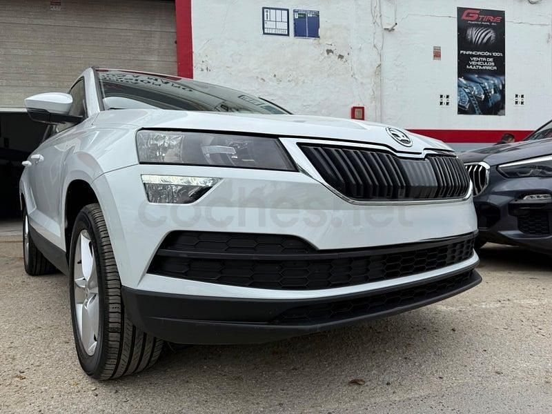 Usado Skoda Karoq Style 150 CV (110 kW) 2021 Blanco SUV