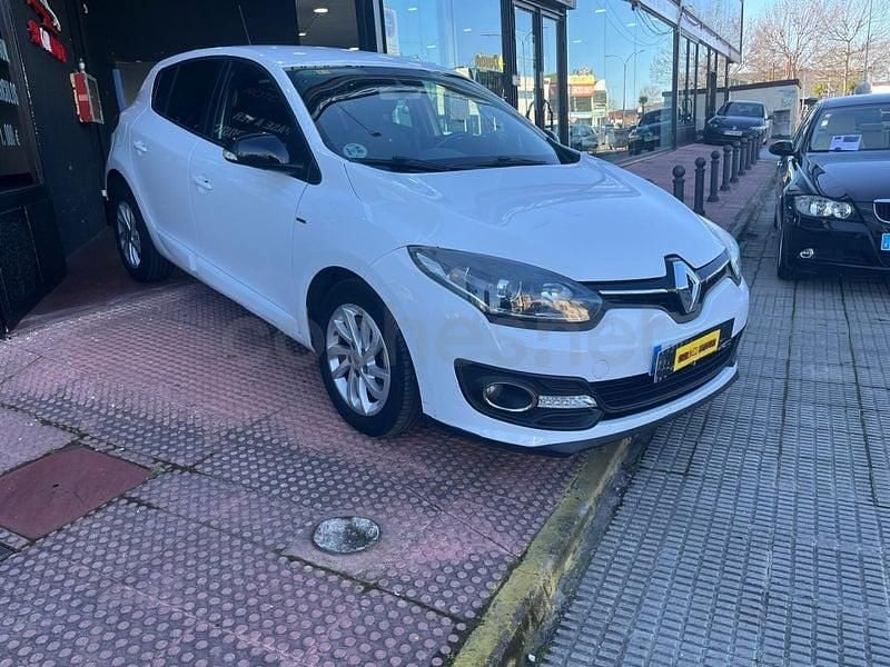 Usado Renault Mégane LIMITED 110 CV (80 kW) 2015 Blanco Berlina