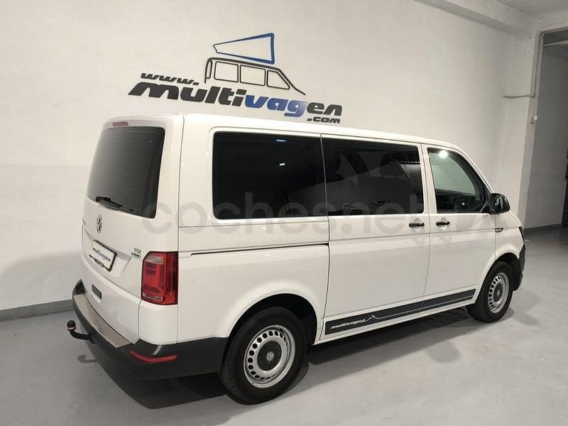 Usado VW Multivan Trendline 102 CV (75 kW) 2017 Blanco Monovolumen