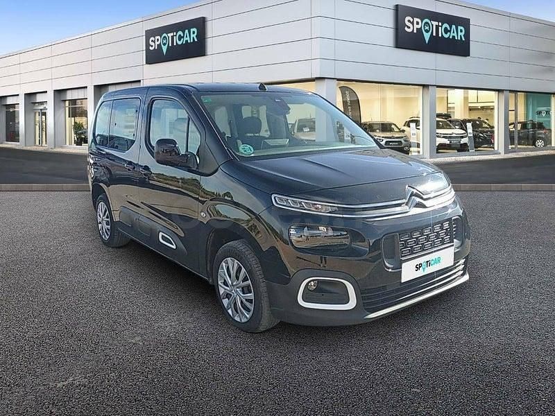Usado Citroën Berlingo Feel 110 CV (80 kW) 2019 Negro Monovolumen