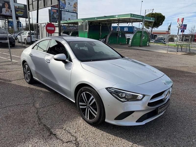 Usado Mercedes CLA200 150 CV (110 kW) 2022 Gris Coupe