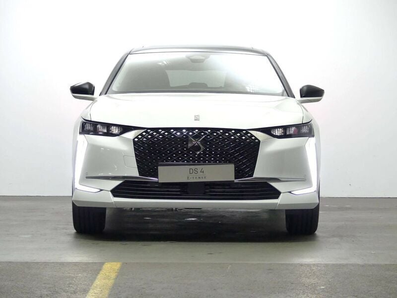 Usado DS Automobiles DS4 Opera 225 CV (165 kW) 2023 Blanco Berlina