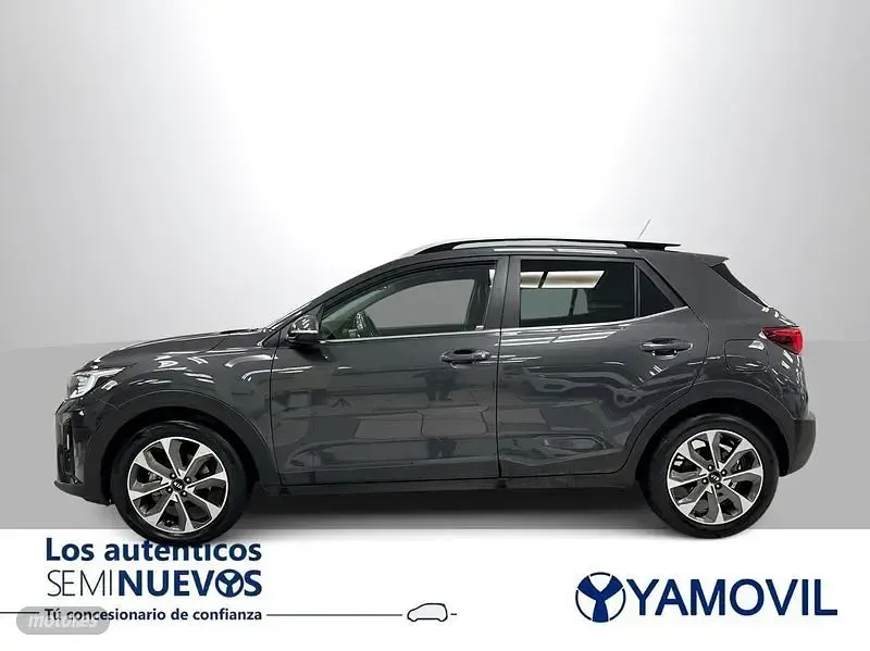 Usado Kia Stonic 120 CV (88 kW) 2017 Gris SUV