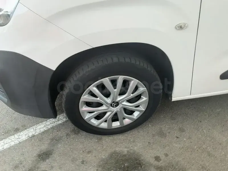 Usado Citroën Berlingo Live 102 CV (75 kW) 2018 Blanco Monovolumen